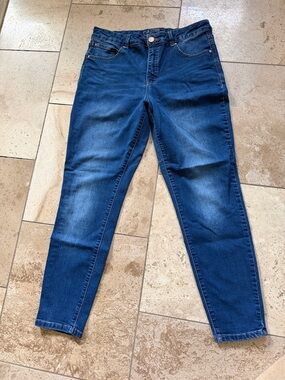 Maurices ever flex high rise Blue Skinny Jeans